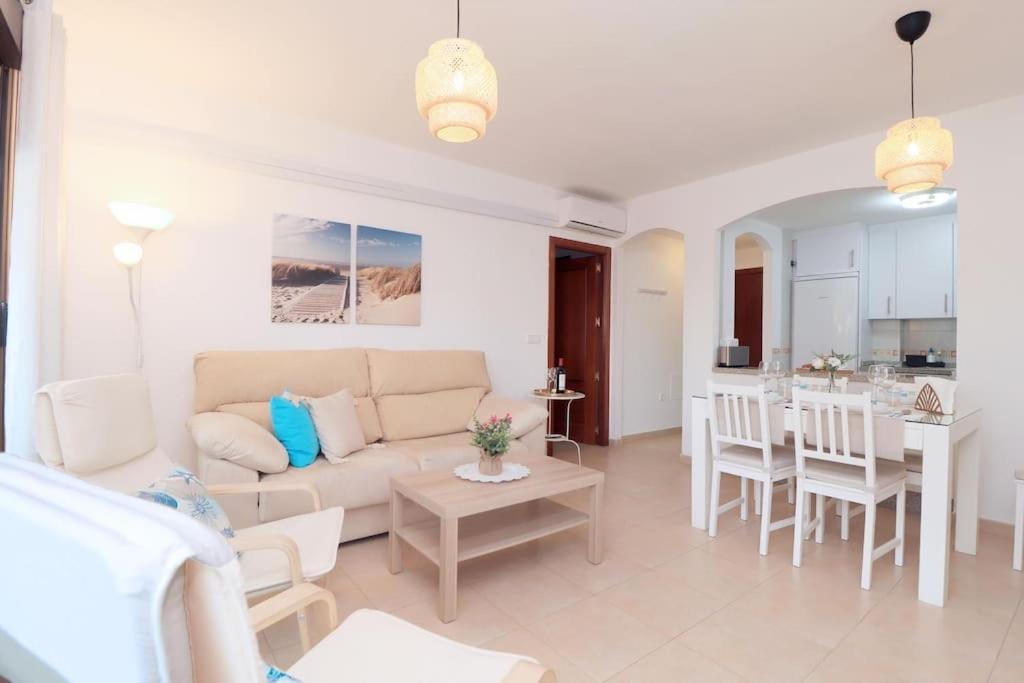 El "Coqueto" Apartment Torrox Luaran gambar